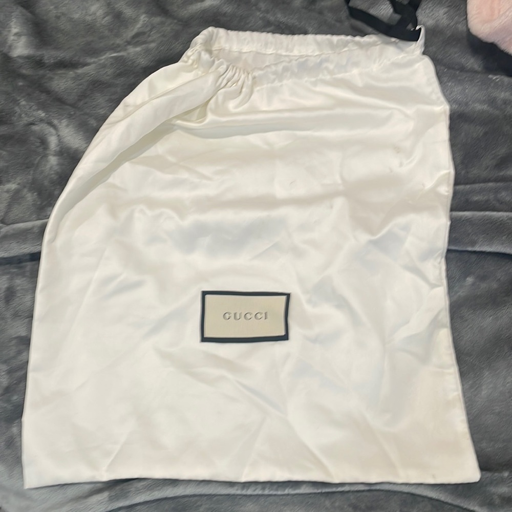 Gucci dust bag